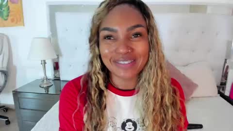 Vanessa online show from May 2026 11:27:01 AM