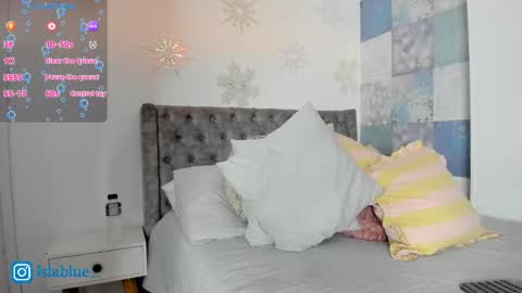 Isla Blue online show from January 2026 02:58:02 AM