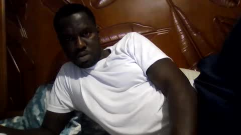 islandbey242 online show from May 2026 04:29:01 AM