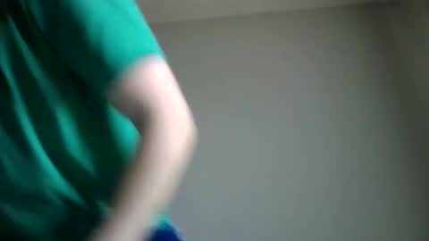 islaysince97 online show from November 2025 07:20:01 AM