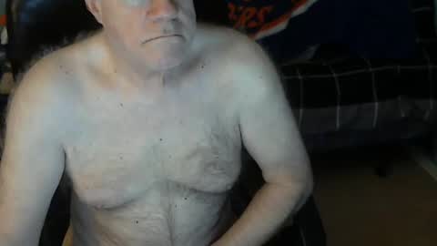 islesman22 online show from December 2024 10:53:02 AM