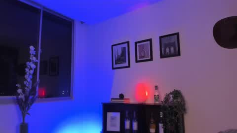 Julyane online show from February 2025 11:52:01 PM