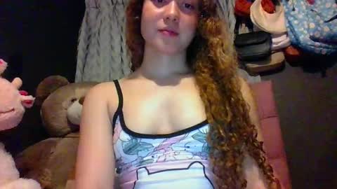 Snapshot of issa30213 chatting on November 2025 05:39:01 AM Issa online show from November 2025 05:39:01 AM