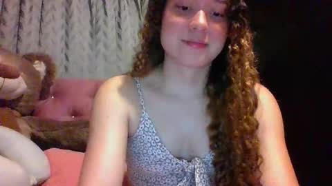 Snapshot of issa30213 chatting on November 2025 05:35:01 AM Issa online show from November 2025 05:35:01 AM