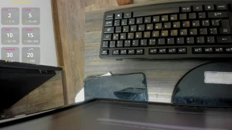 Issa  online show from January 2025 12:41:01 PM