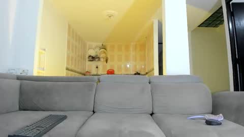 Isabella  online show from January 2026 09:50:01 PM