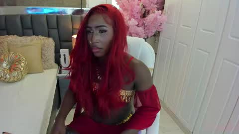 Snapshot of isseymz chatting on February 2025 09:43:02 AM Iseey online show from February 2025 09:43:02 AM