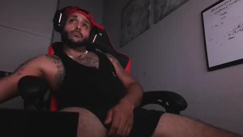 Snapshot of istreamtoo954 chatting on September 2025 05:00:02 AM istreamtoo954 online show from September 2025 05:00:02 AM