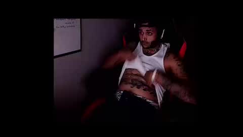 Snapshot of istreamtoo954 chatting on October 2025 10:13:01 AM istreamtoo954 online show from October 2025 10:13:01 AM