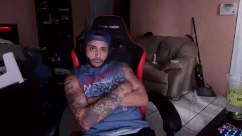 Snapshot of istreamtoo954 chatting on March 2026 09:11:01 PM istreamtoo954 online show from March 2026 09:11:01 PM