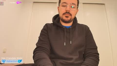 Snapshot of italianhorny2018 chatting on December 2025 08:56:02 AM Gio online show from December 2025 08:56:02 AM