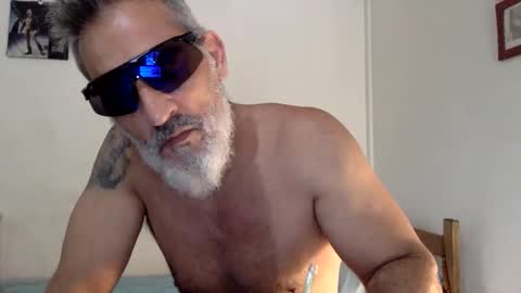 Snapshot of italiankingstripper chatting on February 2026 03:05:01 PM italiankingstripper online show from February 2026 03:05:01 PM