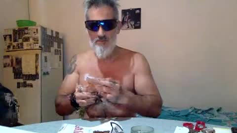 Snapshot of italiankingstripper chatting on February 2026 02:46:01 PM italiankingstripper online show from February 2026 02:46:01 PM