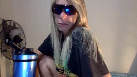 Snapshot of italiankingstripper chatting on February 2026 10:53:01 PM italiankingstripper online show from February 2026 10:53:01 PM