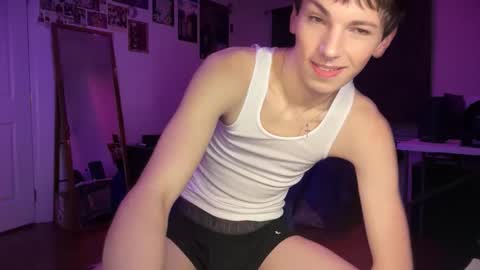 Snapshot of its_rowan chatting on February 2026 01:59:02 AM Rowan online show from February 2026 01:59:02 AM