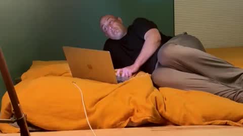 Snapshot of itsanexperiment chatting on March 2026 07:15:01 AM itsanexperiment online show from March 2026 07:15:01 AM