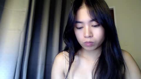 Candy online show from September 2025 07:02:02 PM