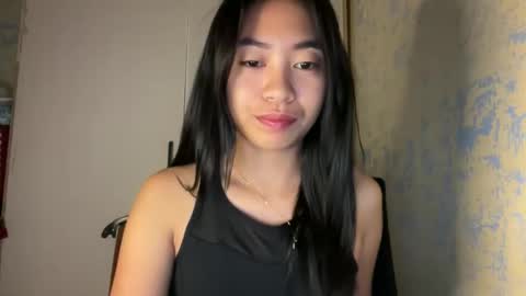 Snapshot of itscandygurl chatting on March 2026 01:54:01 AM Candy online show from March 2026 01:54:01 AM