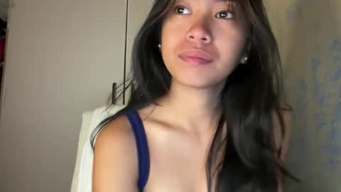 Snapshot of itscandygurl chatting on April 2026 02:51:02 AM Candy online show from April 2026 02:51:02 AM