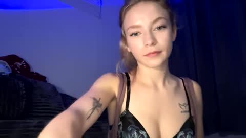 Danielle Rose online show from May 2026 02:19:02 AM