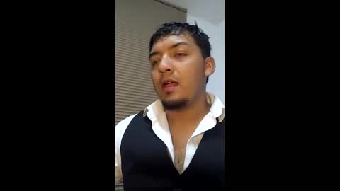 Snapshot of itsdavidx chatting on April 2026 02:25:02 AM David online show from April 2026 02:25:02 AM