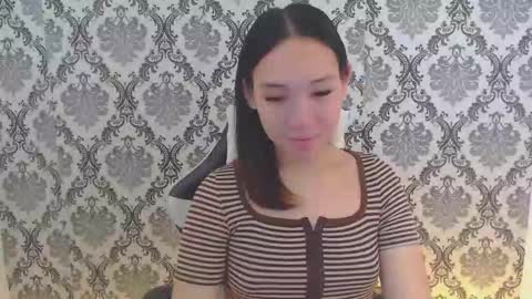 itsmehotqueen online show from November 2025 09:25:02 PM