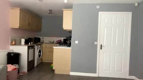 Snapshot of itsmelolax chatting on September 2025 01:12:02 PM Lola online show from September 2025 01:12:02 PM