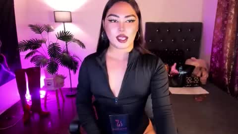 Siana online show from May 2026 09:06:01 AM
