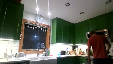 itsredfernn online show from February 2026 03:06:01 AM