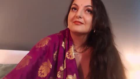 Snapshot of itsyourlady chatting on May 2026 07:26:02 AM Melissa Khaan online show from May 2026 07:26:02 AM