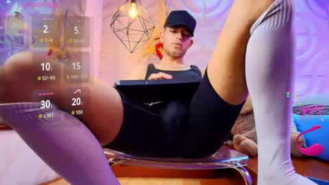 itszairen online show from May 2026 04:52:02 AM