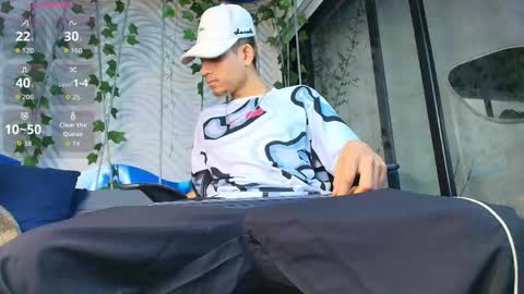 itszairen online show from May 2026 03:59:01 AM