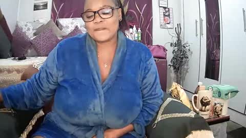 itumeleng74 online show from March 2025 04:29:02 PM