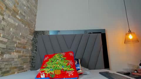 Snapshot of ivana_klum chatting on December 2025 07:53:02 PM IVANA online show from December 2025 07:53:02 PM