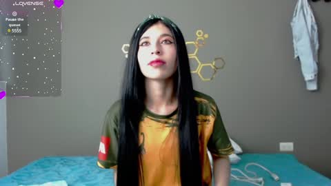 Snapshot of ivana_rose chatting on January 2025 10:49:02 PM Adris online show from January 2025 10:49:02 PM