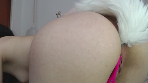 Snapshot of ivana_rose chatting on February 2025 04:31:01 AM Adris online show from February 2025 04:31:01 AM