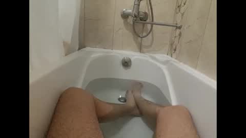 Snapshot of ivanes888 chatting on January 2026 06:01:01 PM Mickey online show from January 2026 06:01:01 PM