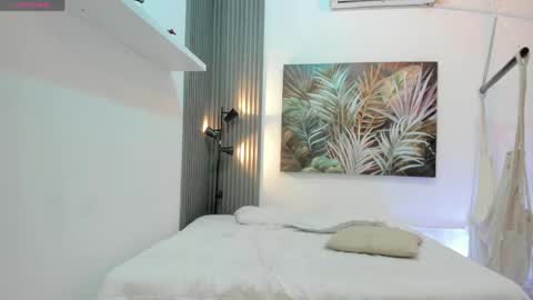 ivania_lua online show from May 2026 11:17:01 AM