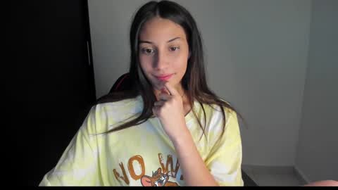 Snapshot of ivanna_essis chatting on January 2025 04:36:02 AM ivanna_essis online show from January 2025 04:36:02 AM