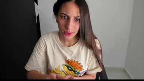 Snapshot of ivanna_essis chatting on January 2025 04:12:01 AM ivanna_essis online show from January 2025 04:12:01 AM