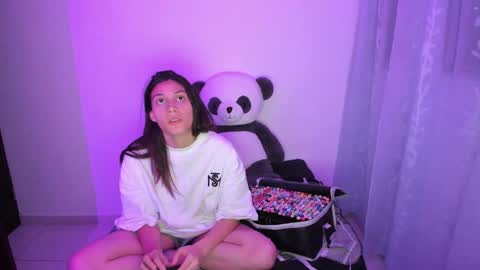 Snapshot of ivanna_essis chatting on March 2025 01:47:02 AM ivanna_essis online show from March 2025 01:47:02 AM