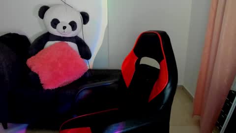 Snapshot of ivanna_essis chatting on September 2025 01:30:01 AM ivanna_essis online show from September 2025 01:30:01 AM