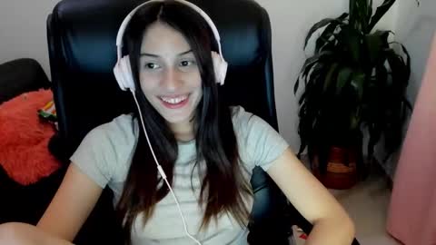 Snapshot of ivanna_essis chatting on October 2025 02:44:01 AM ivanna_essis online show from October 2025 02:44:01 AM