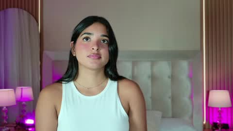 Ivanna online show from July 2026 06:33:01 PM