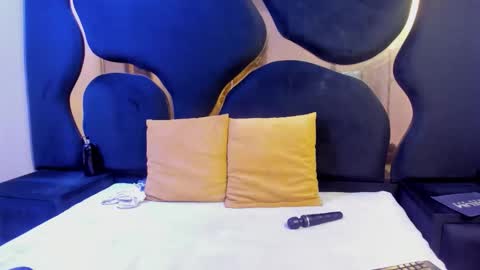 ivannaa18 online show from October 2025 04:02:02 AM