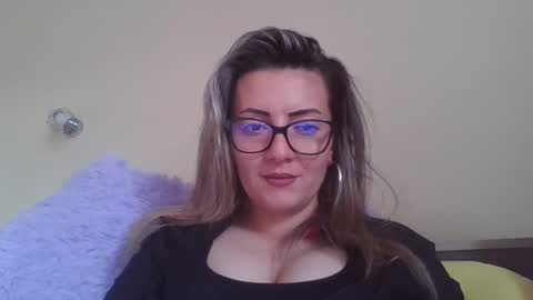 Snapshot of ivannahazel chatting on October 2025 11:47:01 AM Ivanna online show from October 2025 11:47:01 AM