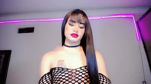 ivannahot23 online show from February 2025 06:32:02 AM