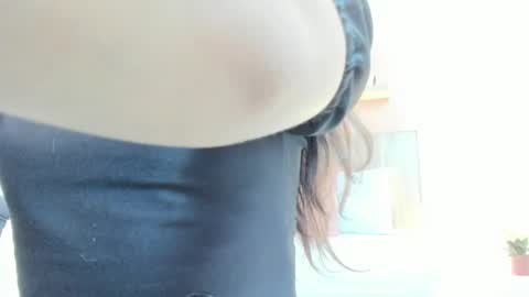 I V E T T E online show from May 2026 10:39:01 PM