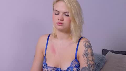 ivory_soule online show from February 2026 06:04:02 PM