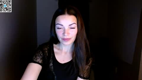 Lana online show from April 2026 07:53:02 PM